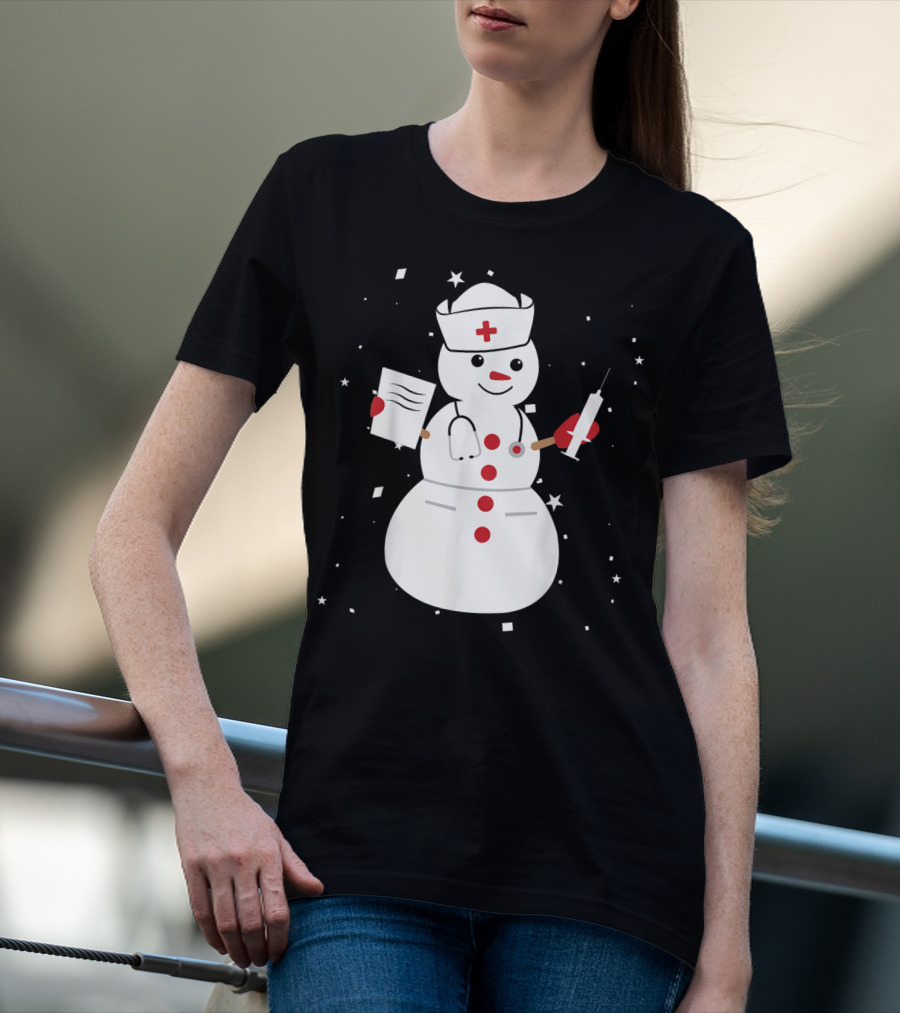 Nurse Snowman Holding Syringe And Clipboard For Cute Christmas Winter T-Shirt