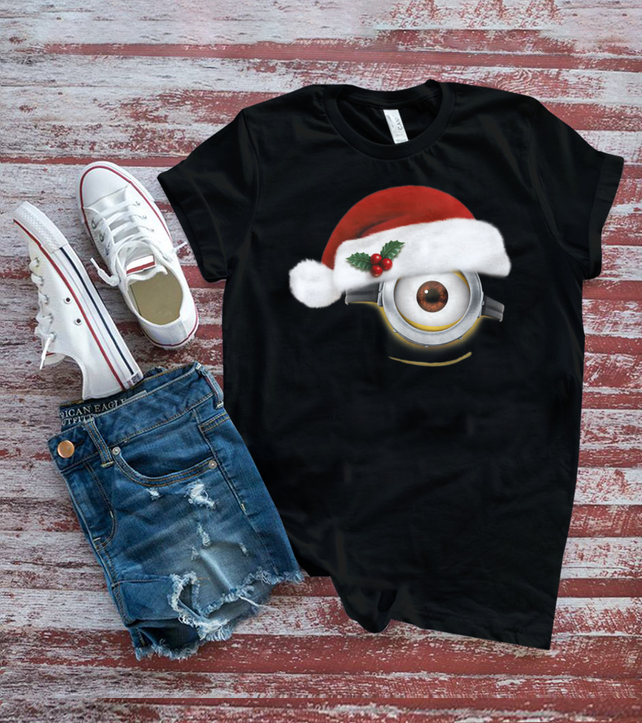 Despicable Me Minions Christmas Santa Hat Holiday T-Shirt