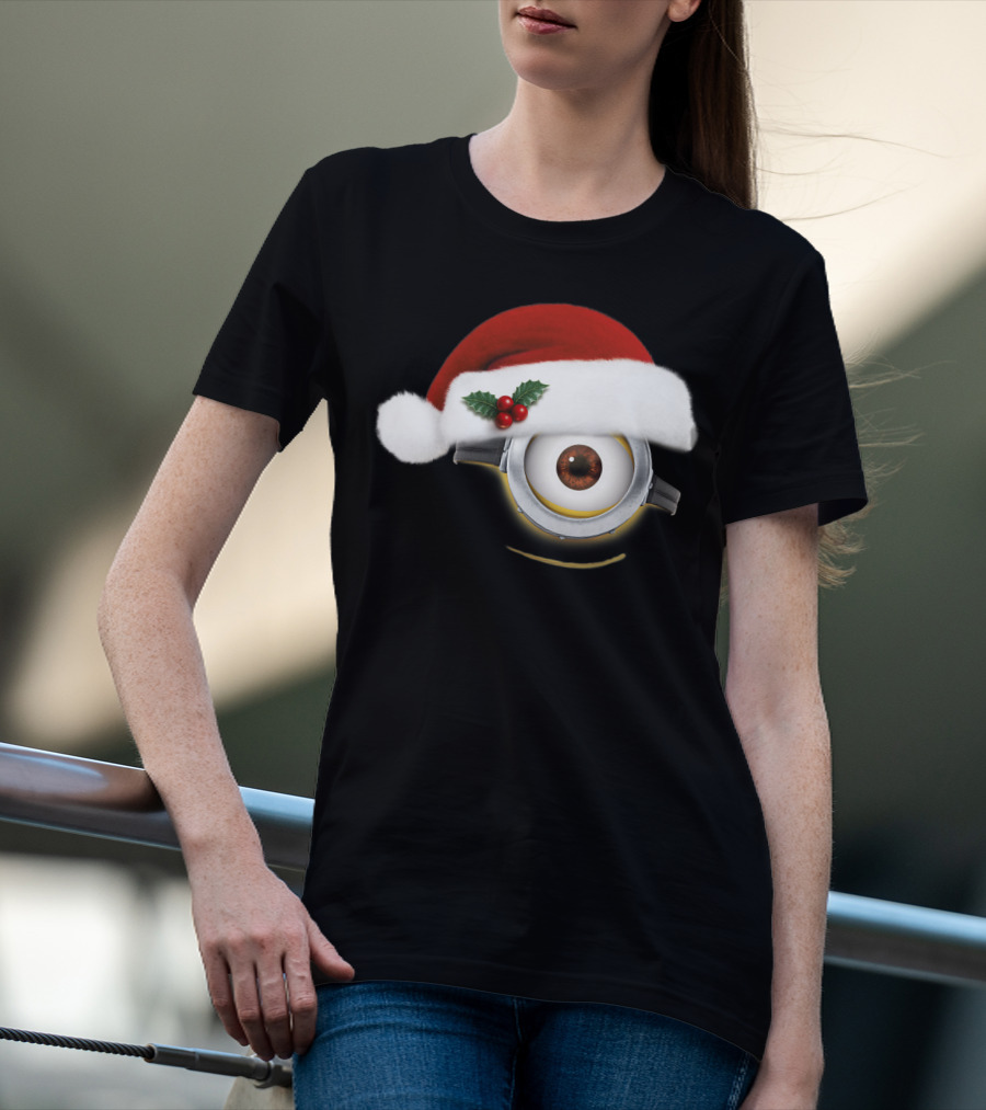 Despicable Me Minions Christmas Santa Hat Holiday T-Shirt