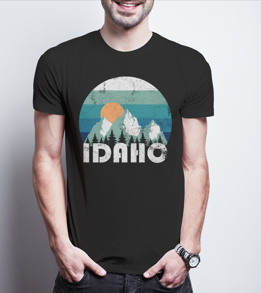 Idaho Mountains Retro Sunset Forest Scenic T-Shirt