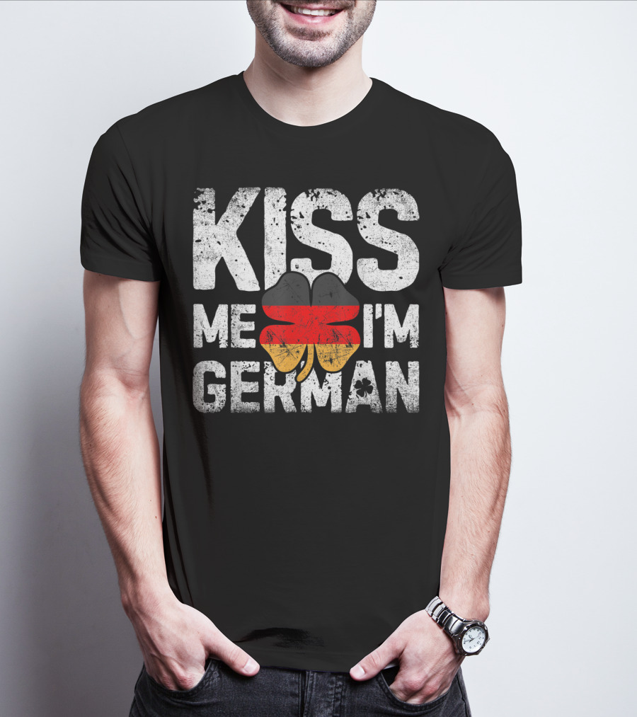 Kiss Me I'm German St Patricks Day Clover Flag T-Shirt