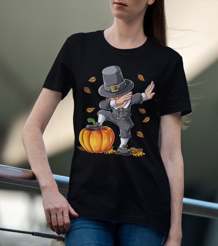 Thanksgiving Dabbing Pilgrim Boy Pumpkin Autumn Leaves T-Shirt