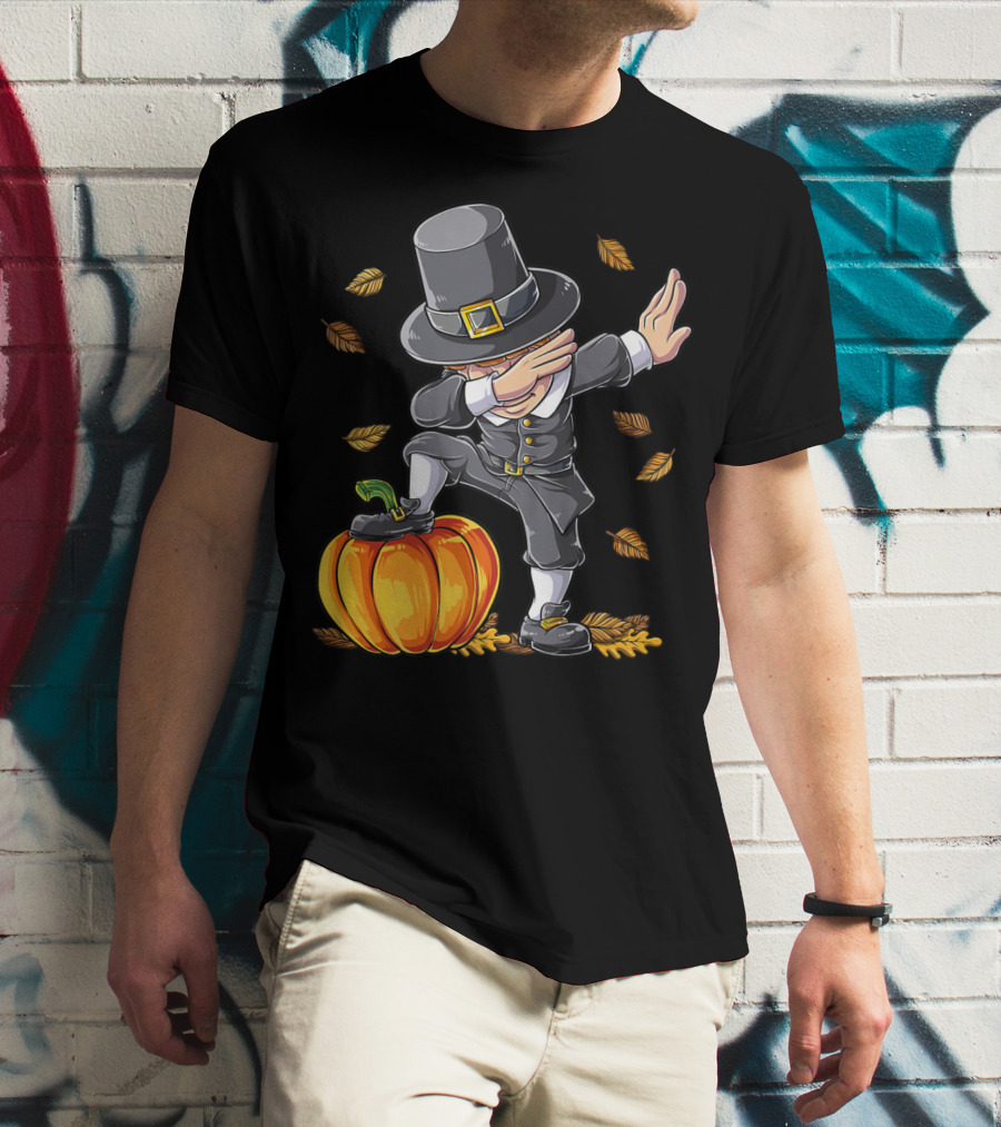 Thanksgiving Dabbing Pilgrim Boy Pumpkin Autumn Leaves T-Shirt