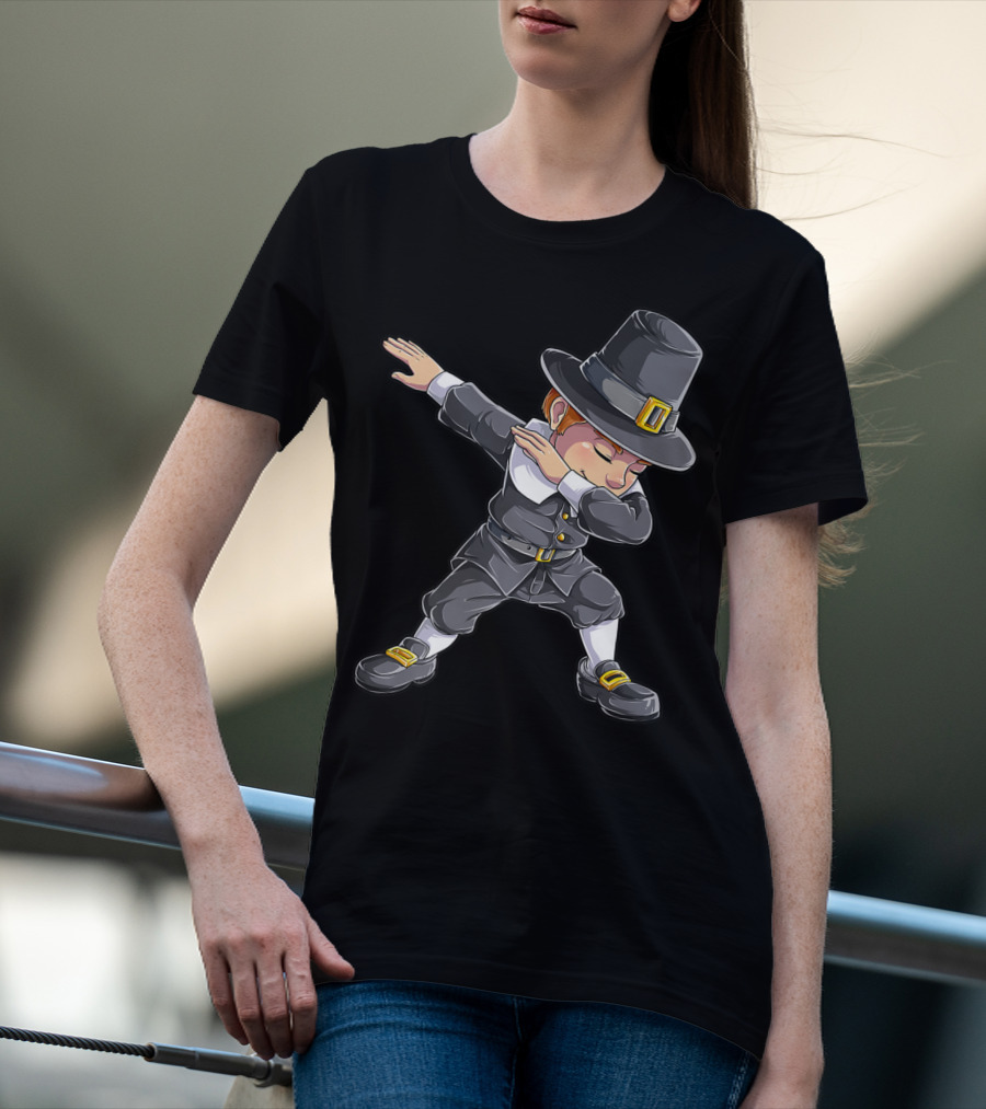 Thanksgiving Pilgrim Dabbing Celebration With Pilgrim Hat And Buckled Shoes T-Shirt