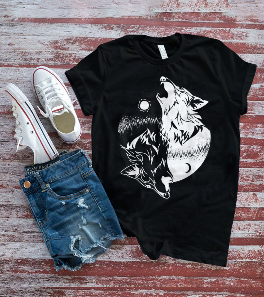 Yin Yang Skoll Tribal Wolf Sun Moon T-Shirt
