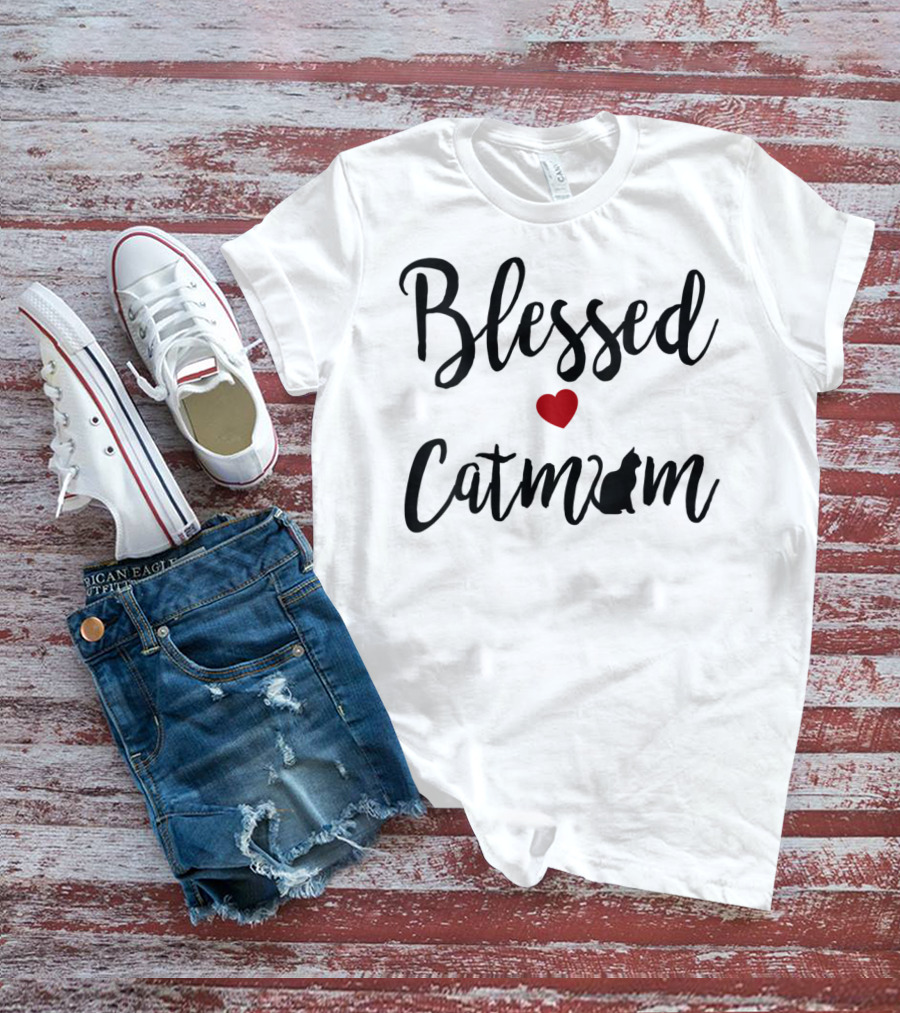 Blessed Heart Cat Mom Cat Lover T-Shirt