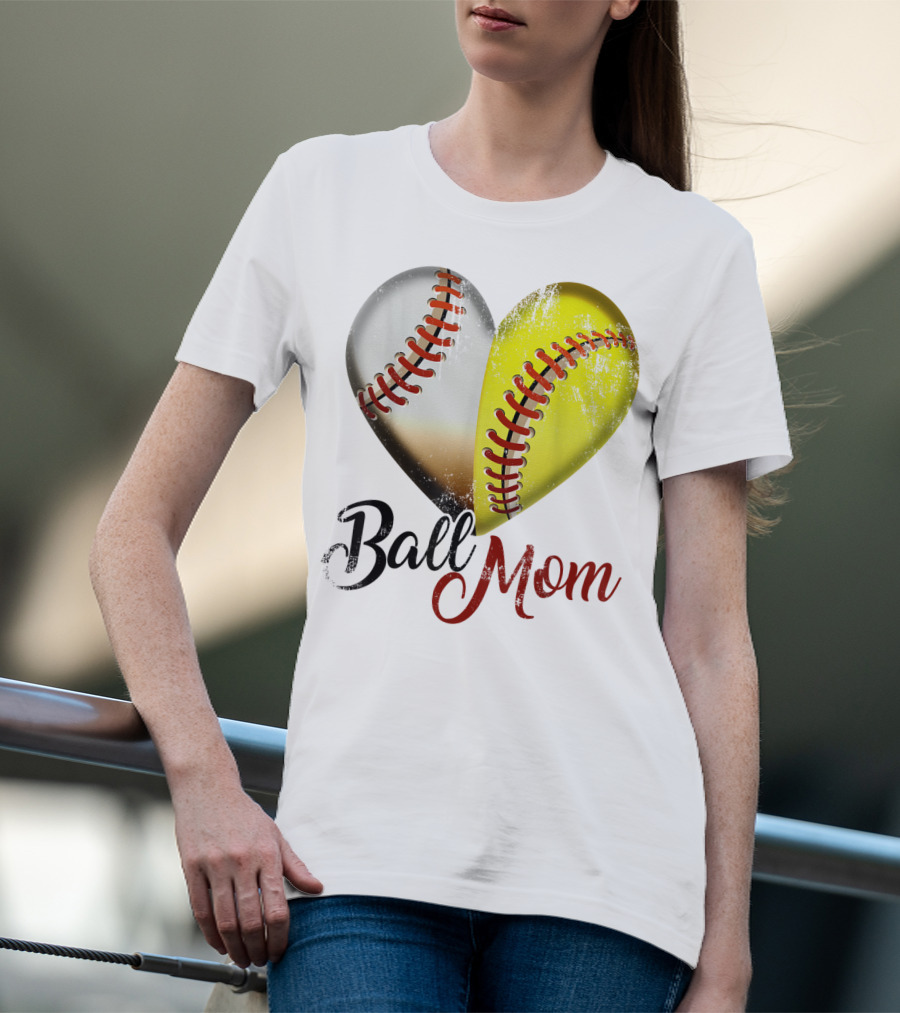 Ball Mom Heart Baseball Players Funny T-Shirt