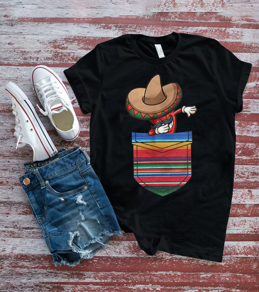 Dabbing Chilli Serape Pocket Mexican Fiesta Party T-Shirt