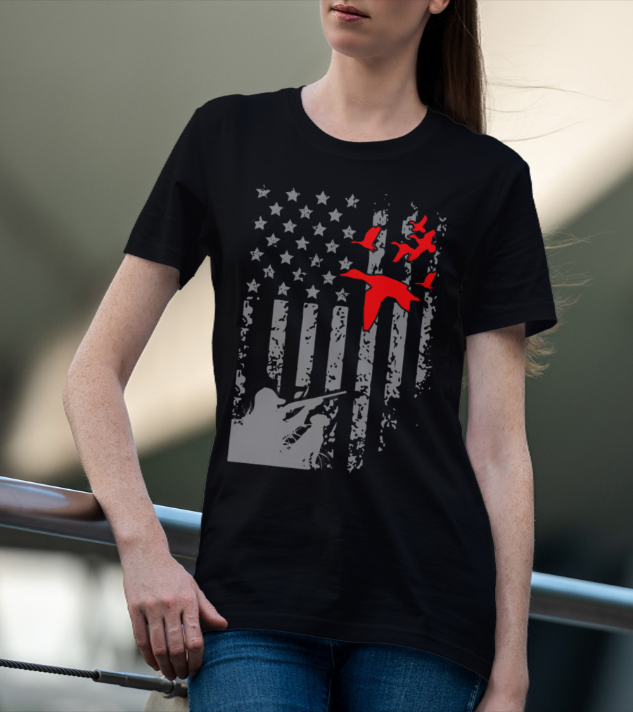 American Flag Waterfowl Hunting With Patriotic Duck T-Shirt