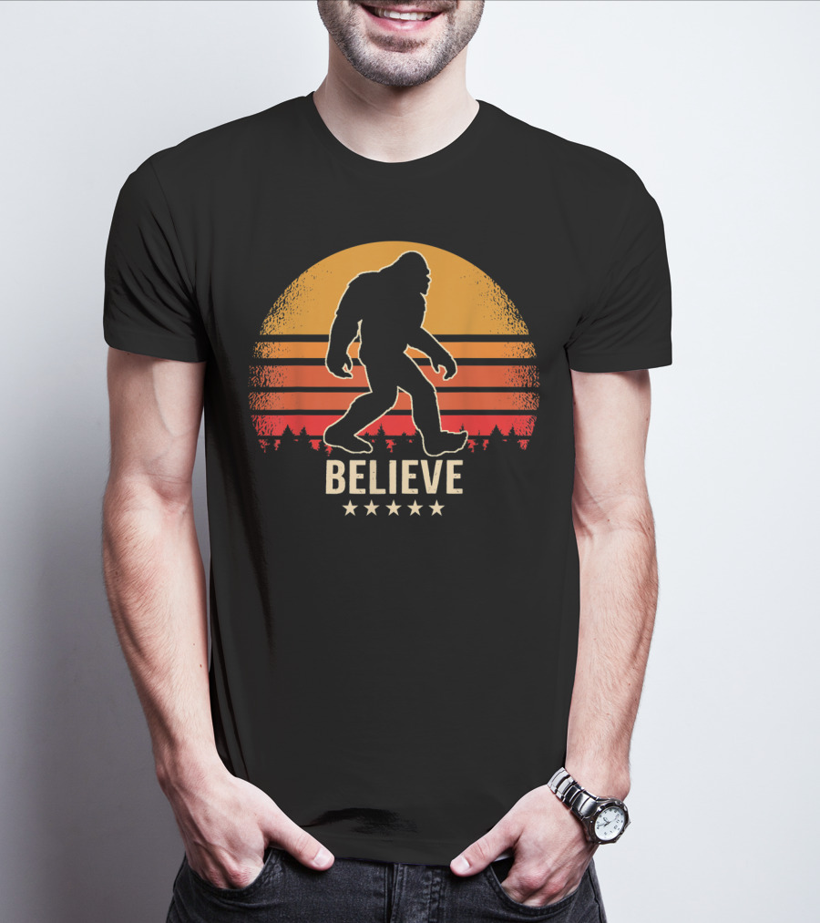 Believe Sunset Bigfoot Silhouette Retro Stars Forest T-Shirt