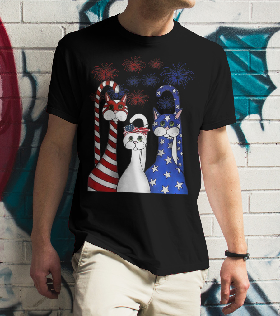 Cat Red White Blue American Flag Patriotic Fireworks T-Shirt