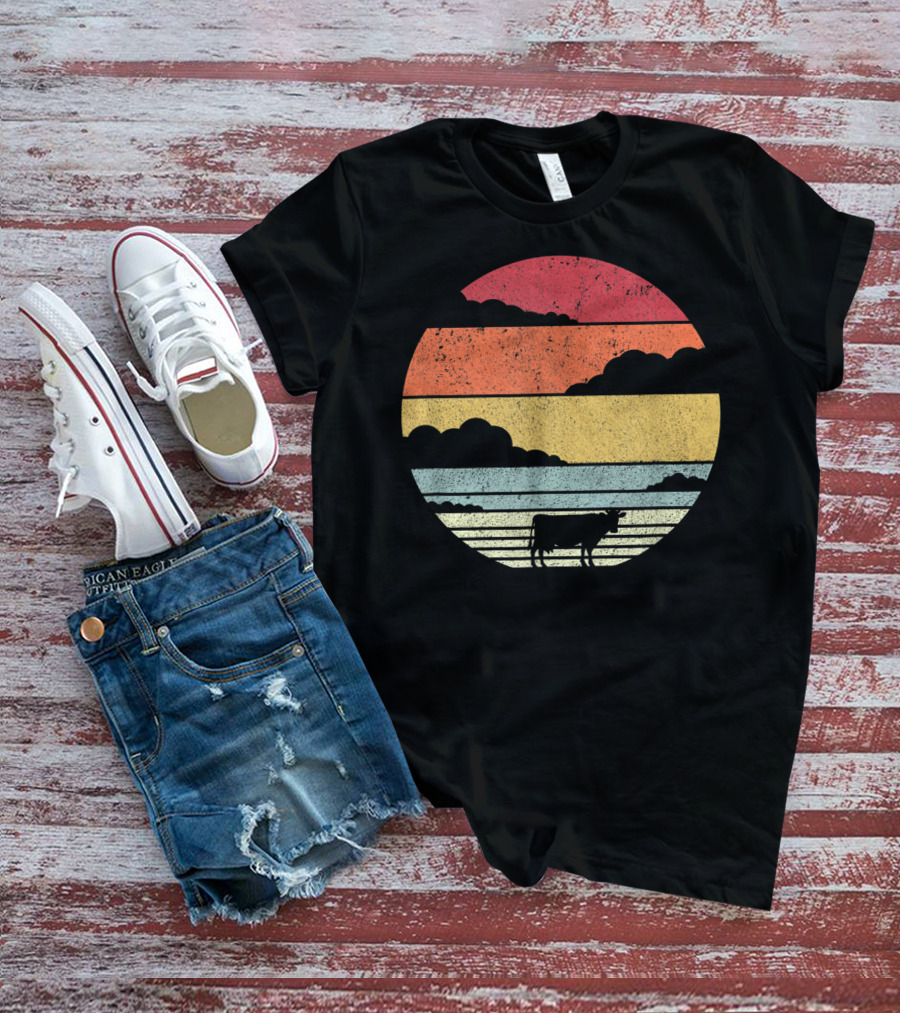 Cow Style Sunset Vintage Retro T-Shirt