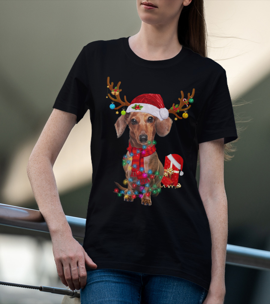 Santa Hat Dachshund With Reindeer Antlers And Christmas Lights T-Shirt