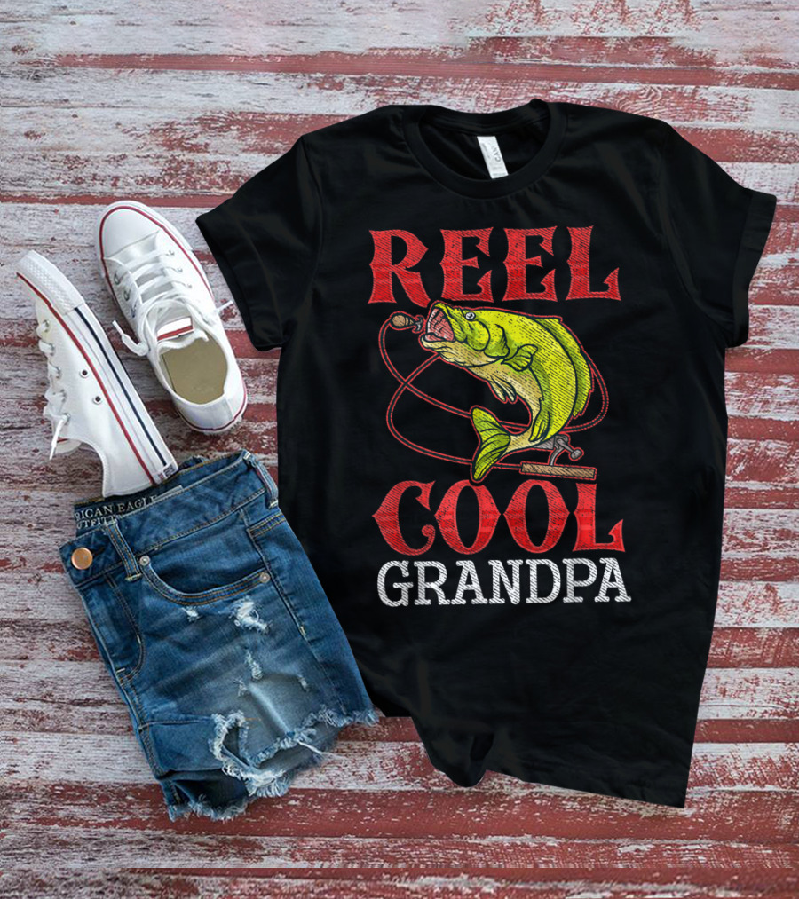 Reel Cool Grandpa Fishing Lover Bass Catcher T-Shirt