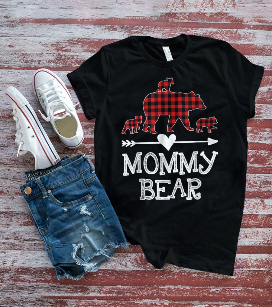 Mommy Bear Red Plaid Three Cubs Heart Arrow T-Shirt