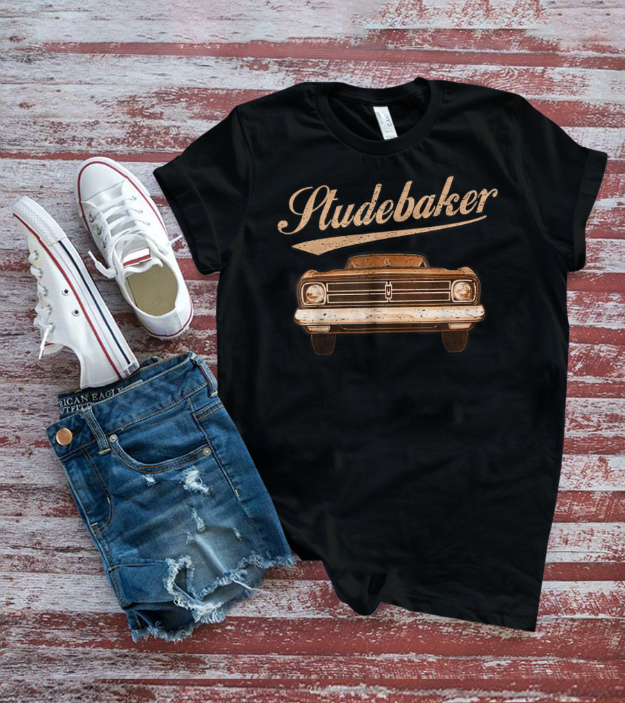 Studebaker Vintage Front View Classic Car T-Shirt