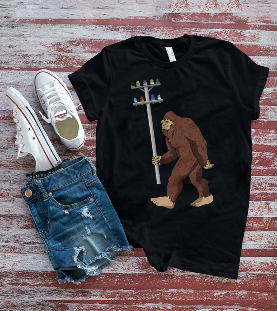 Bigfoot Collects Glass And Porcelain Figurines Enthusiastically T-Shirt