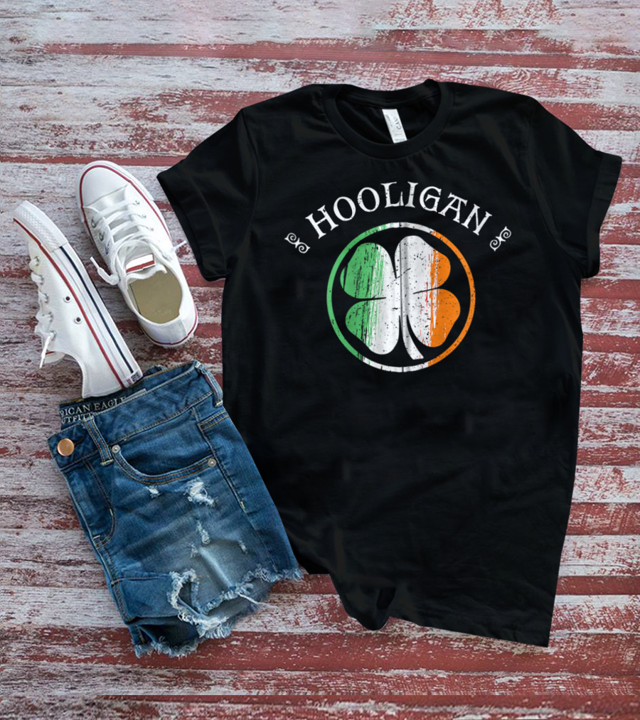 Hooligan Irish Shamrock Flag St Patrick's Day Clover Emblem T-Shirt