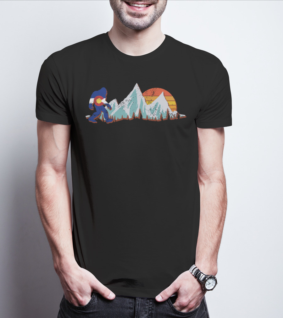 Colorado Flag Bigfoot Silhouette Mountain Scene With Sunset T-Shirt