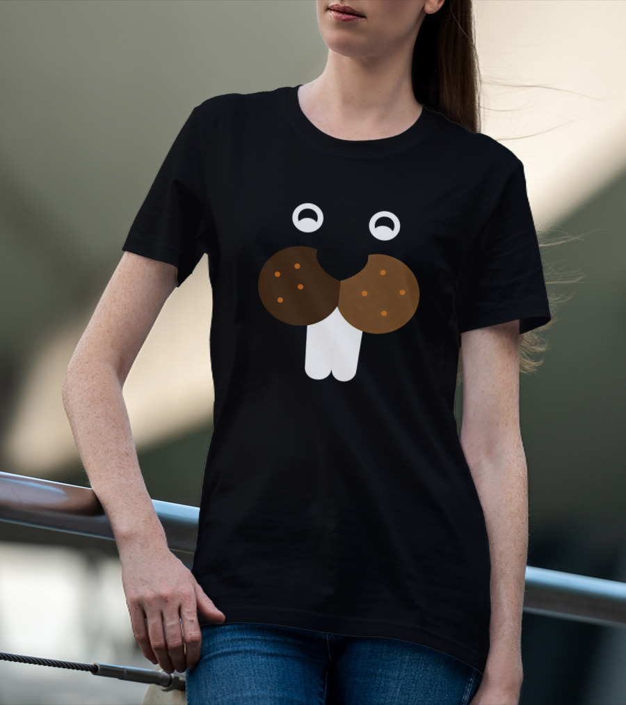 Beaver Face Basic Costume Party W2T Dark Background Simple Animal T-Shirt