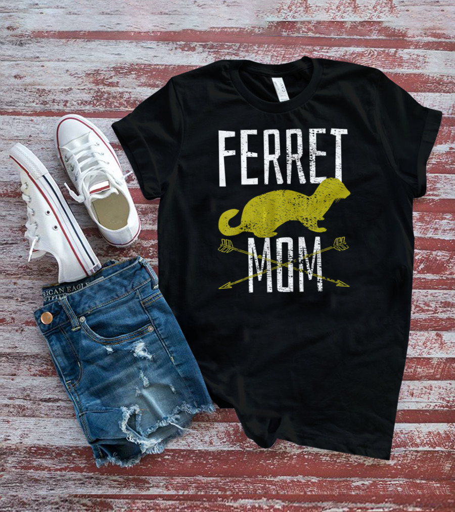Ferret Mom Mother Pet Vintage Style With Arrows T-Shirt