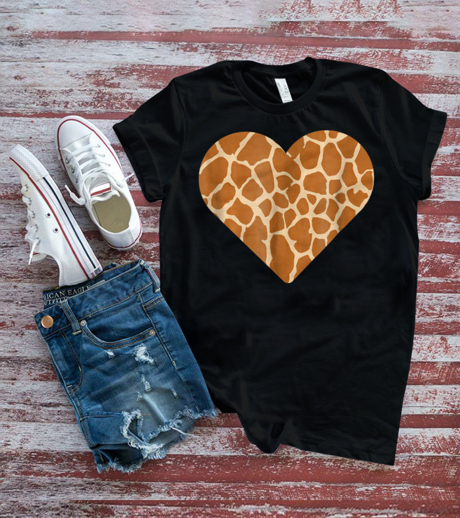 Giraffe Print Heart For Cute Giraffe Lover's Love T-Shirt