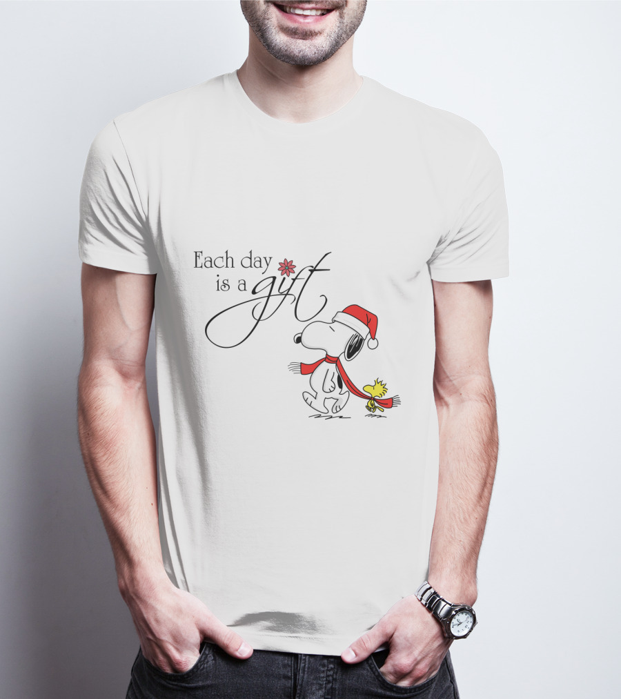 Each Day Is A Gift Snoopy Santa Hat Woodstock Peanuts Movie T-Shirt