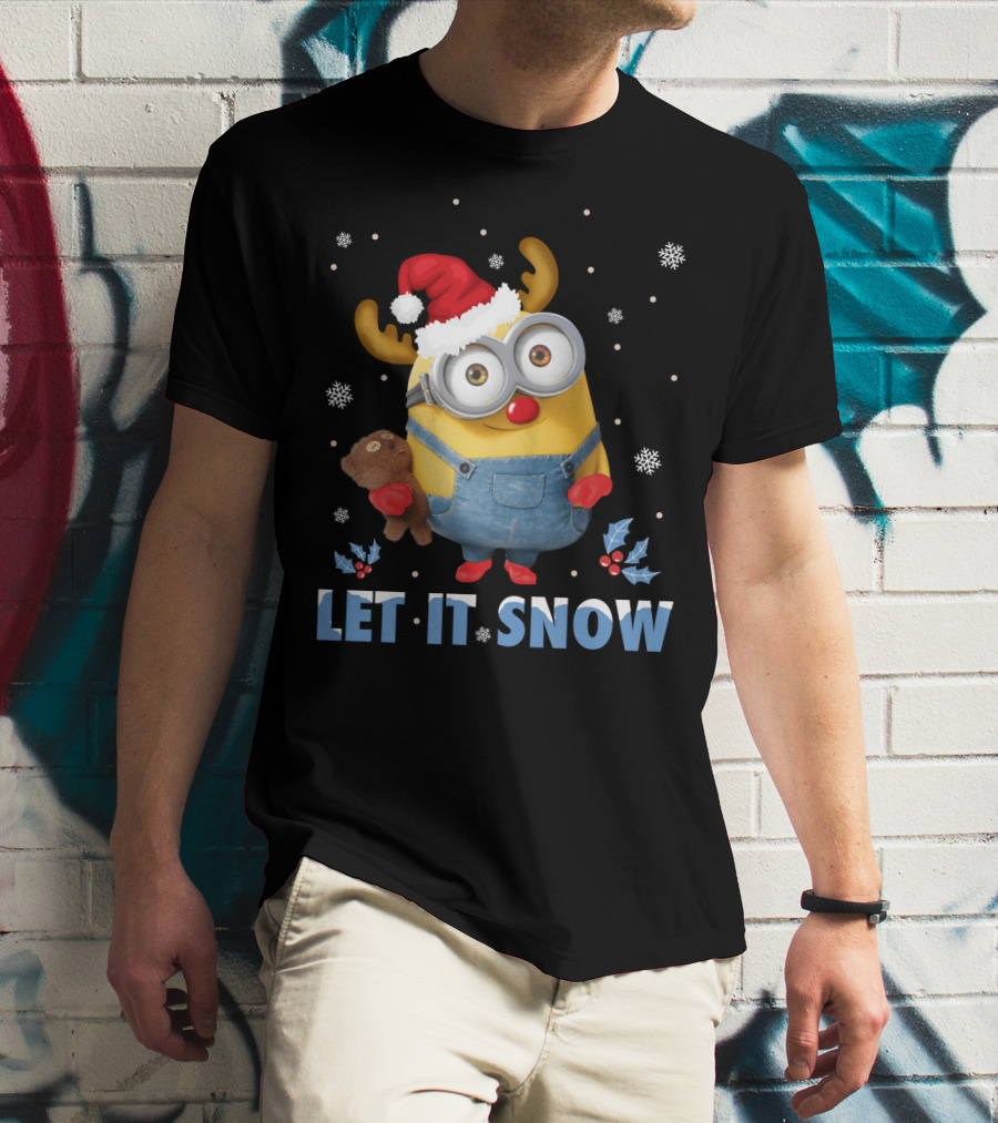Let It Snow Xmas Minions Despicable Me Santa Hat Reindeer Antlers Toy T-Shirt