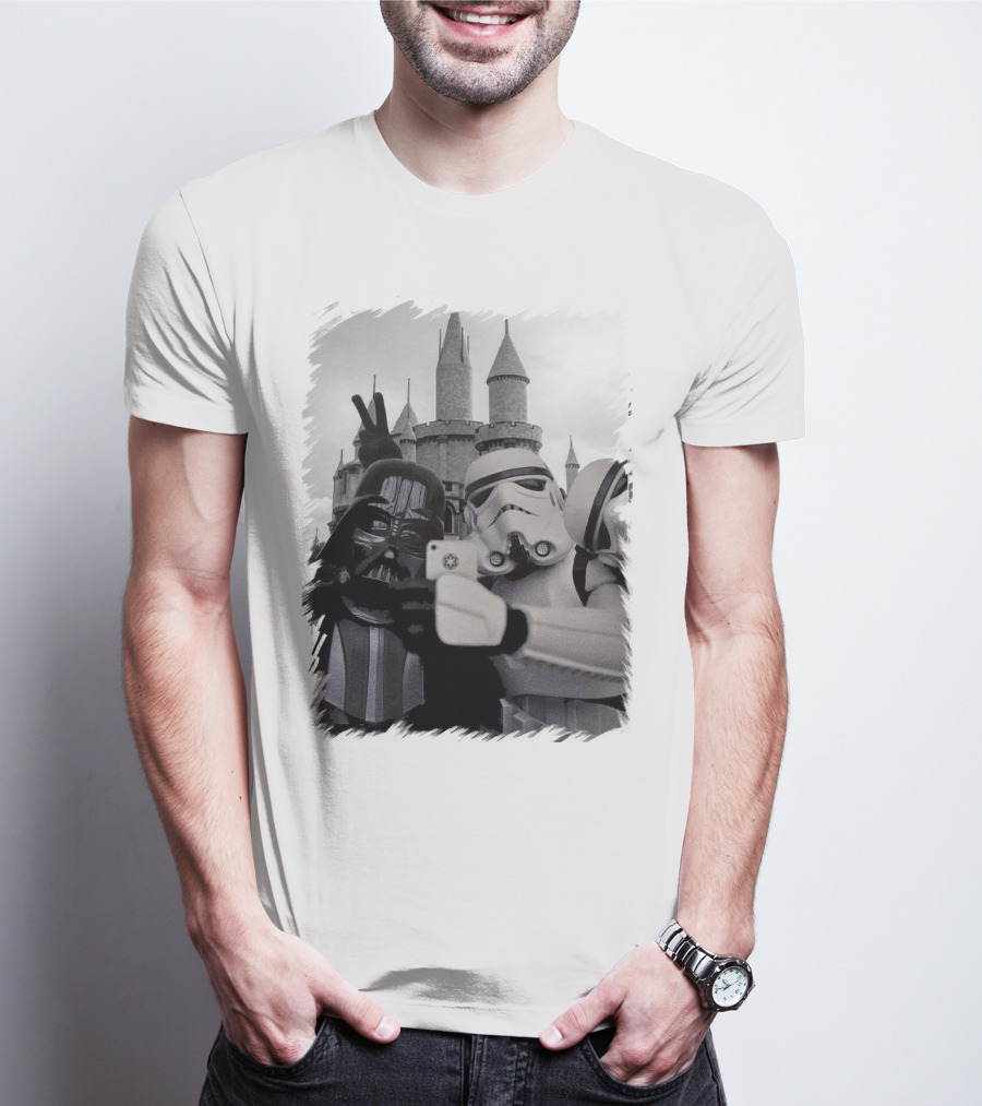 Selfie With Darth Vader And Stormtroopers At Disneyland Castle Star Wars T-Shirt