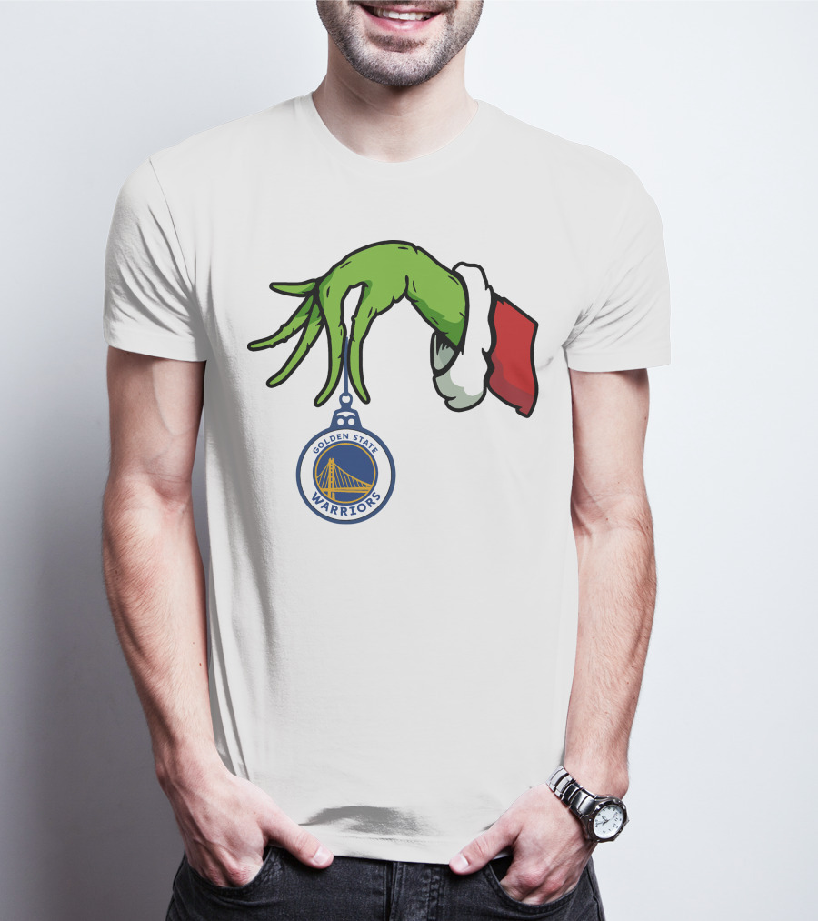 The Grinch Hand Holding Golden State Warriors T-Shirt