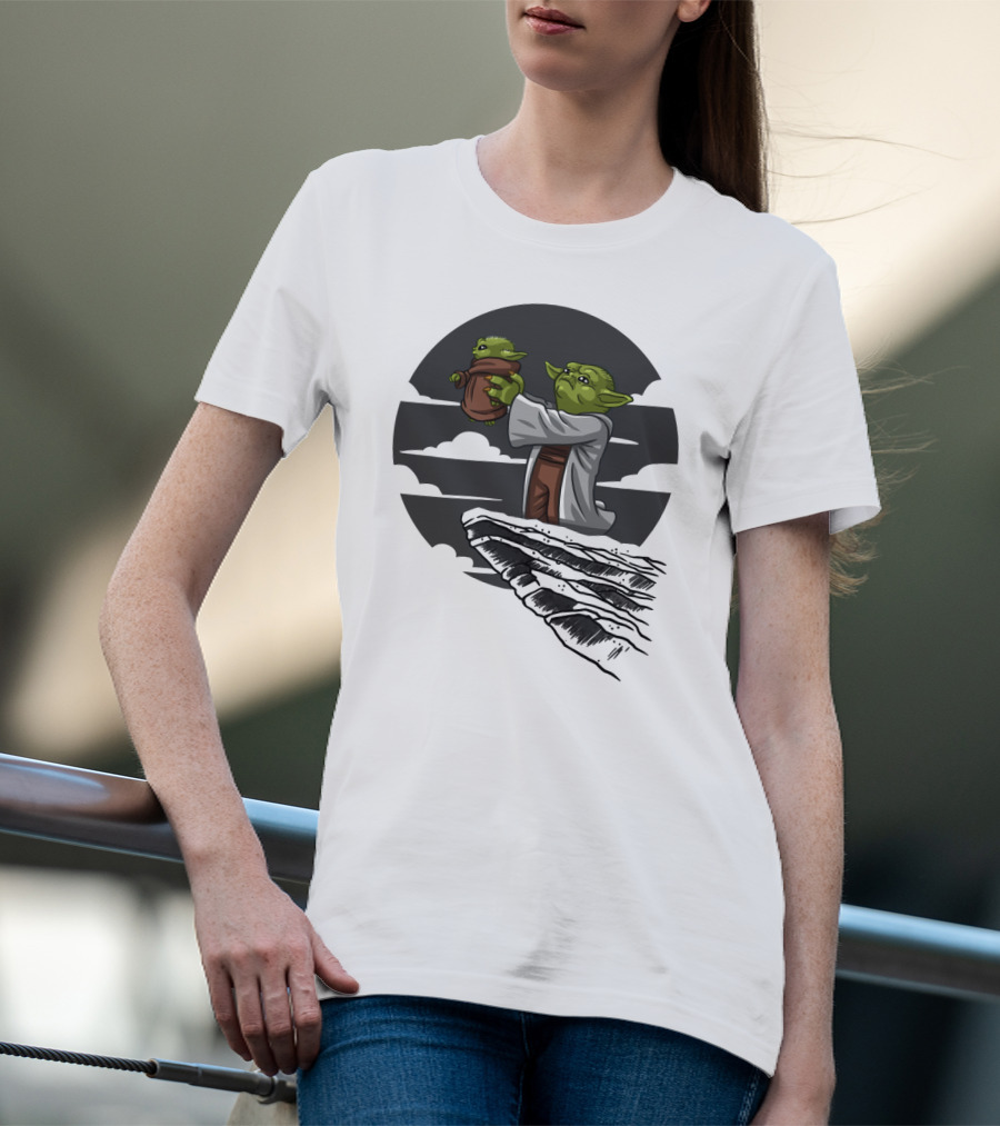 Mandalorian Star Wars Baby Yoda Kawaii Rafiki Moment T-Shirt
