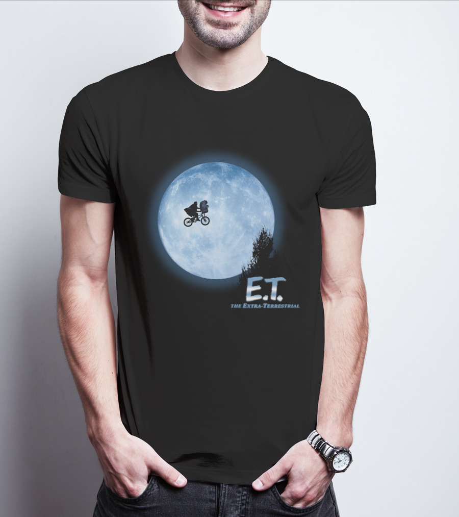 E.T. The Extra-Terrestrial Bicycle Silhouette Against Full Moon T-Shirt