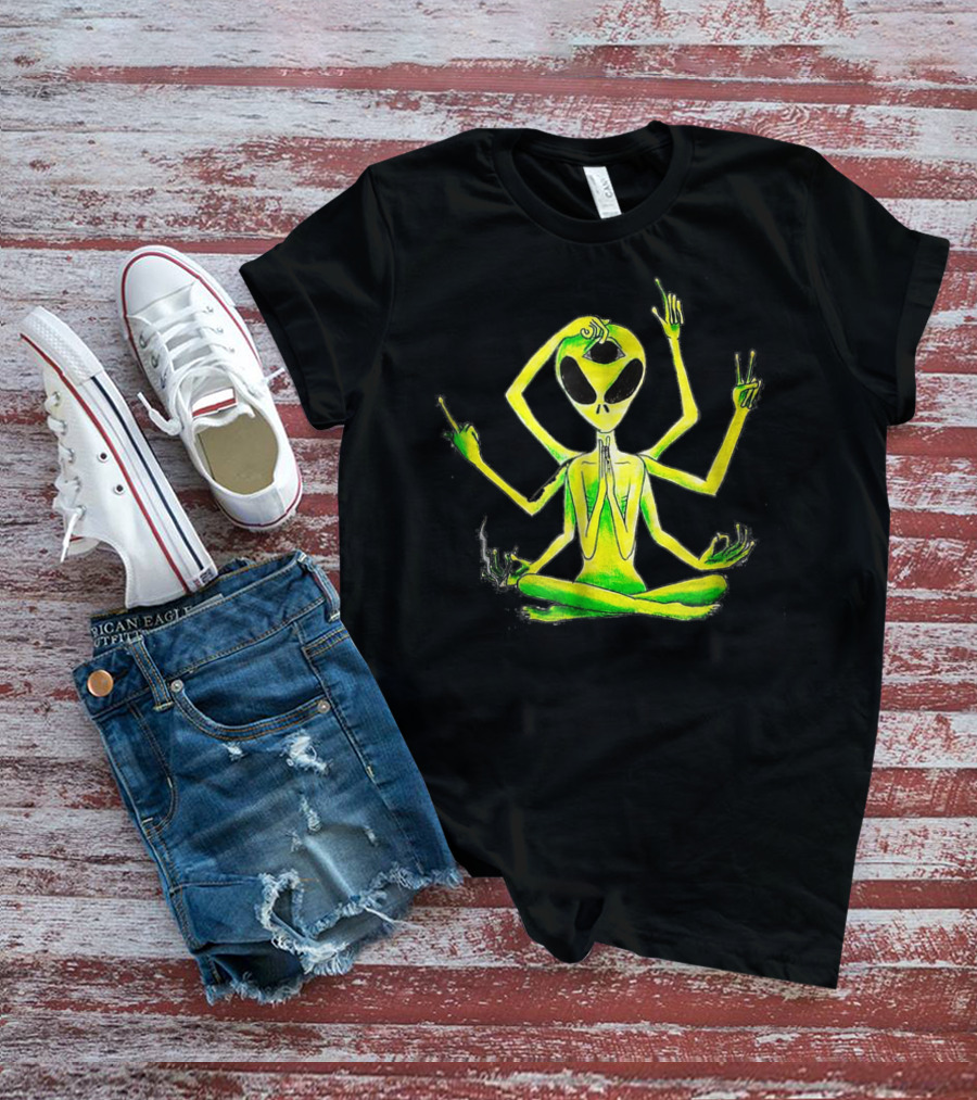 Alien Third Eye Meditation Yoga Pose With Multiple Arms T-Shirt
