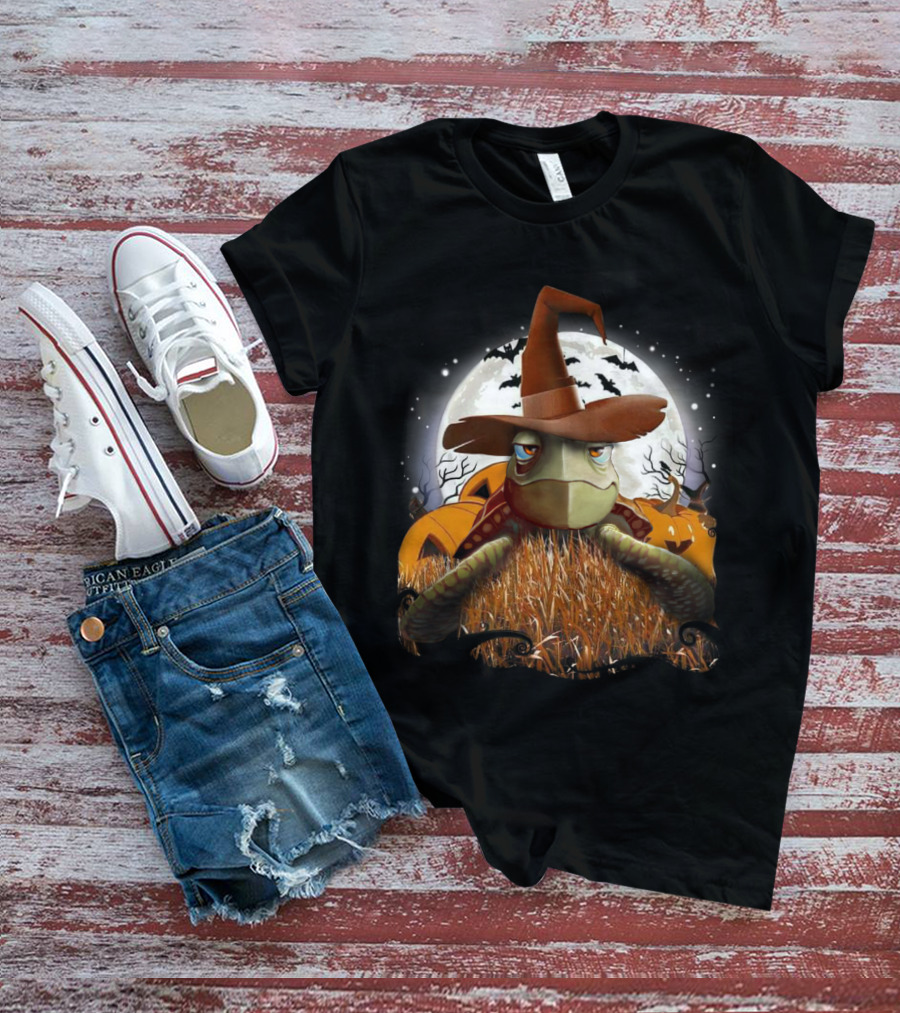 Halloween Turtle In Witch Hat Moonlit Pumpkin Patch T-Shirt