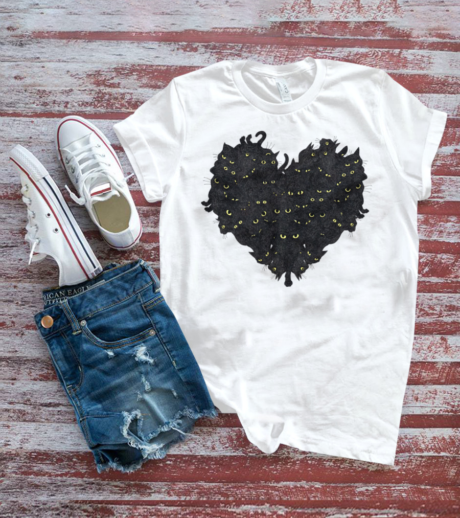 Cats Heartful Black Cats Yellow Eyes T-Shirt