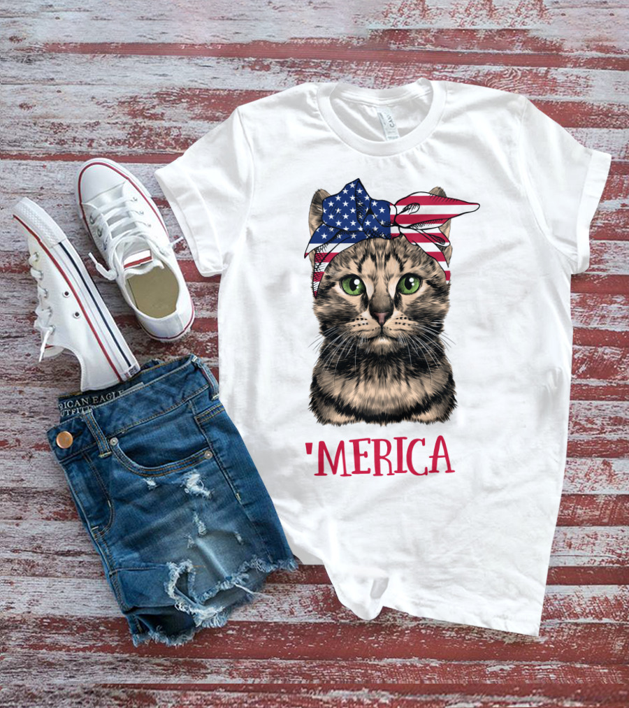 Cat With American Flag Bandana 'Merica T-Shirt