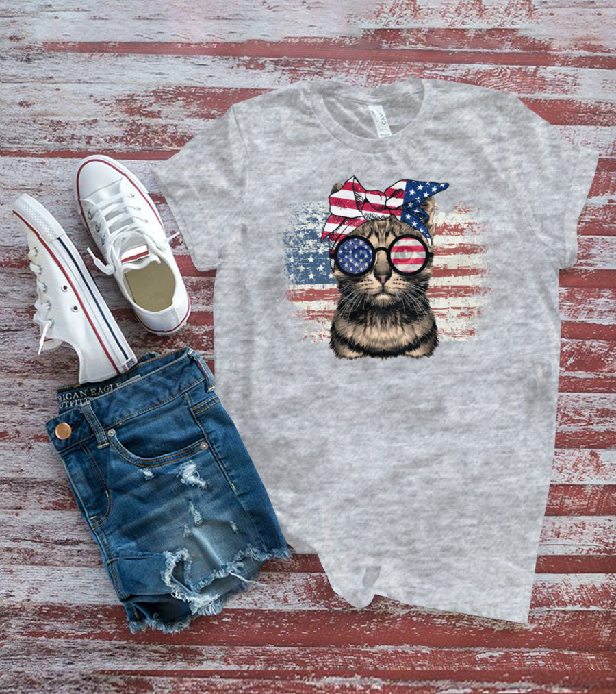 Cat American Flag Glasses Bandana T-Shirt