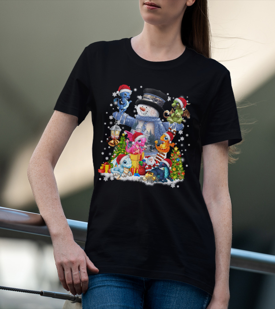 DRAGONS PLAY WITH SNOWMAN IN CHRISTMAS SCENE T-Shirt