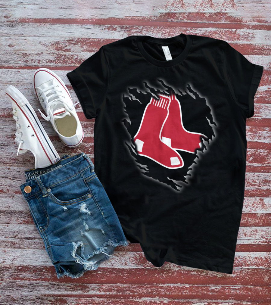 Boston Red Sox Logo With Ripped Effect T-Shirt