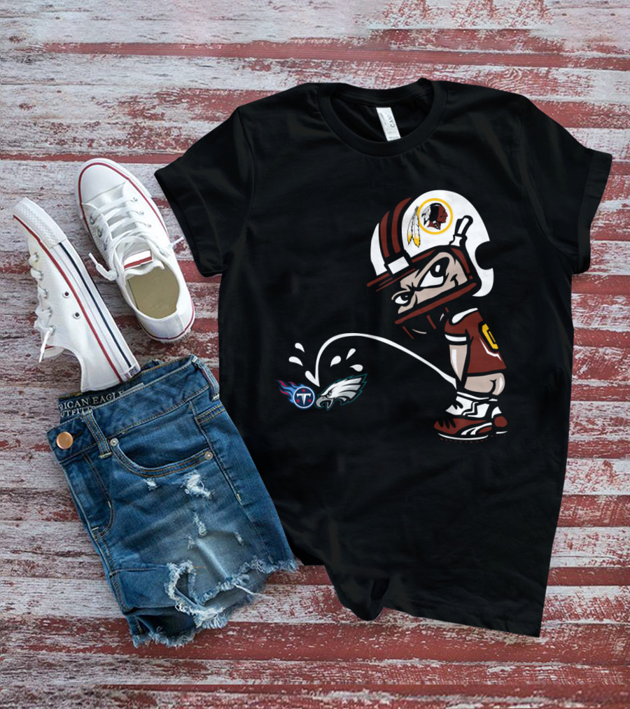 Washington Redskins Football Rivalry Titans Eagles Helmet T-Shirt
