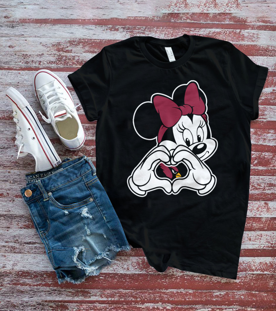 Cardinals Fans Love Minnie Mouse Hand Heart Bow T-Shirt