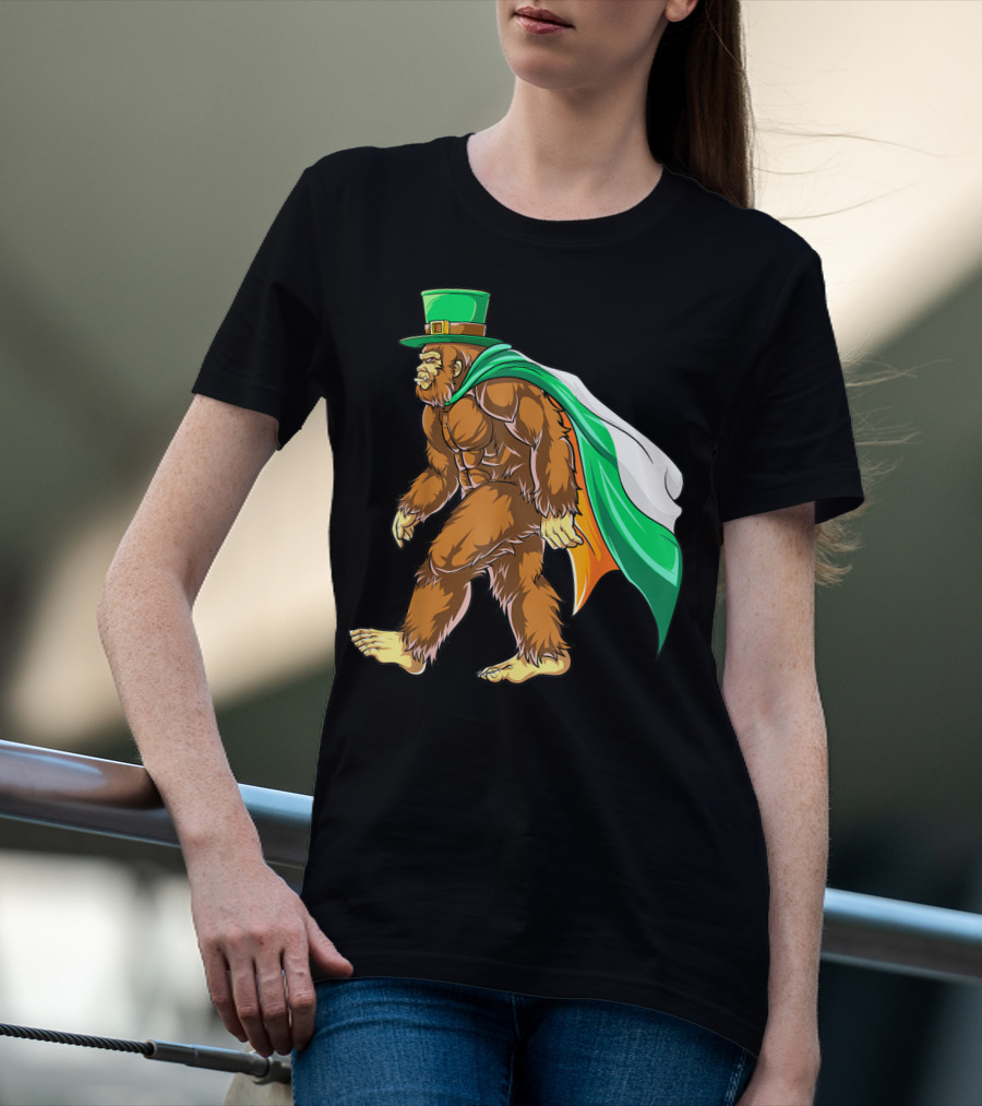 Bigfoot St Patricks Day Boys Leprechaun Irish Flag Sasquatch T-Shirt