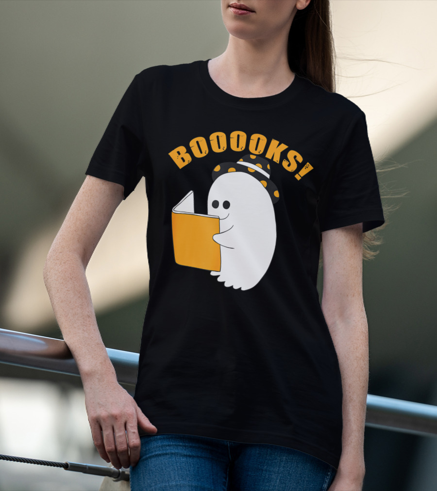 Booooks Cute Ghost Halloween Library Reading Books T-Shirt