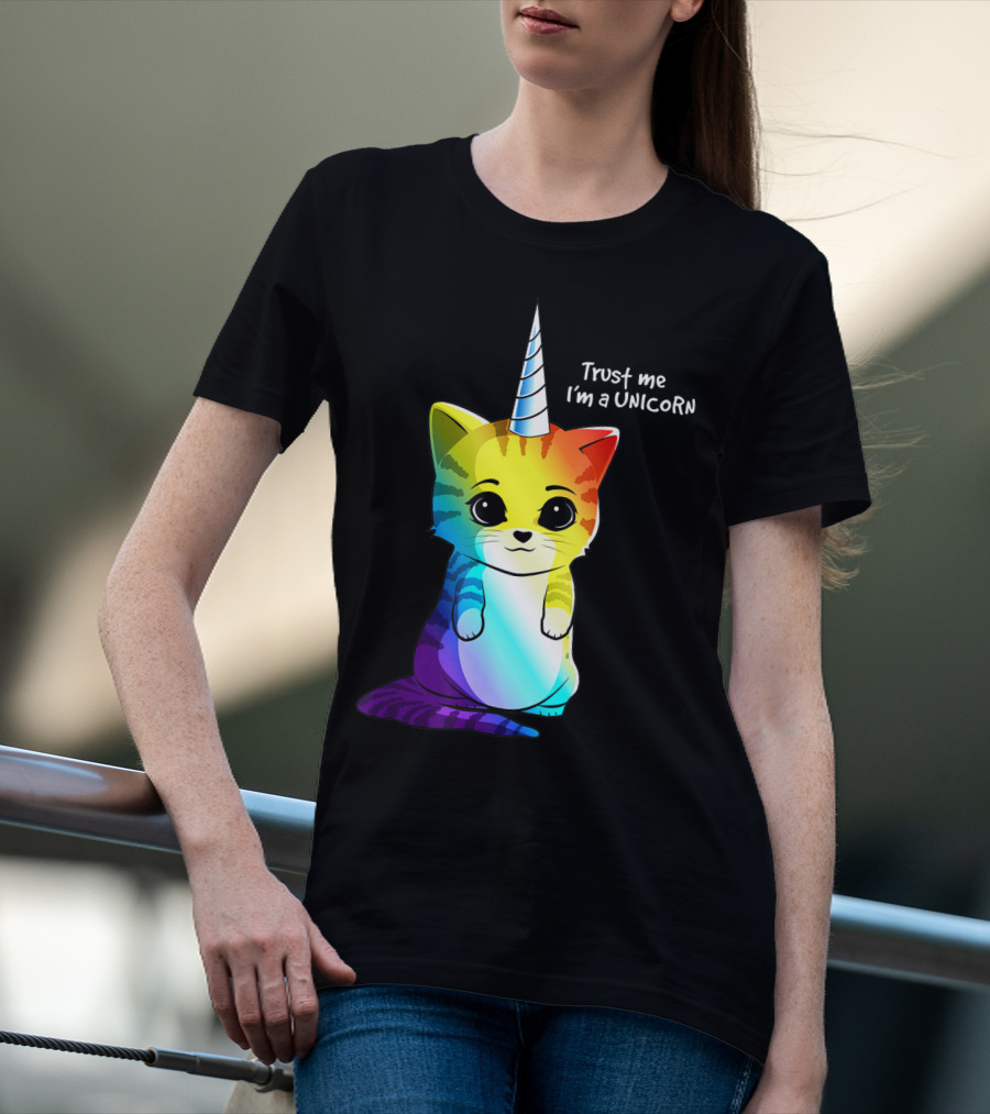 Trust Me I'm A Caticorn Unicorn Cat Kittycorn Girls Women Rainbow T-Shirt