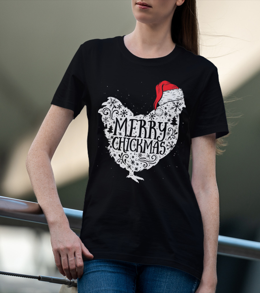 Merry Chickmas Chicken With Santa Claus Hat T-Shirt