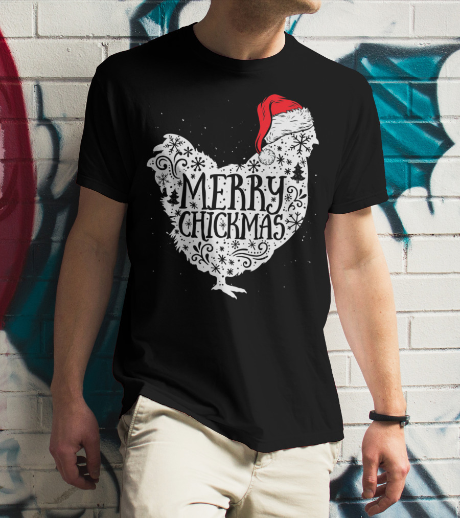 Merry Chickmas Chicken With Santa Claus Hat T-Shirt