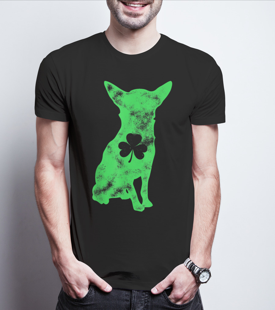 Chihuahua Shamrock Dog Lover St Patricks Day Men T-Shirt