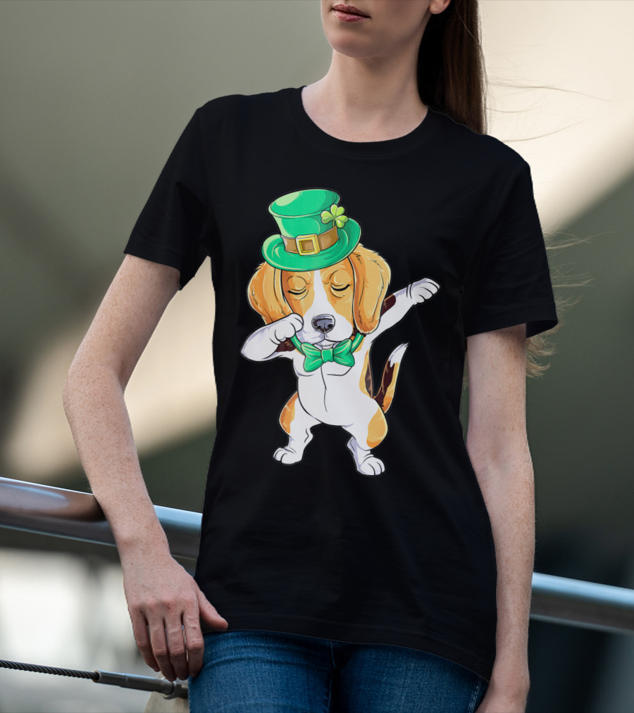 Dabbing Beagle In St Patricks Day Leprechaun Hat And Bowtie T-Shirt