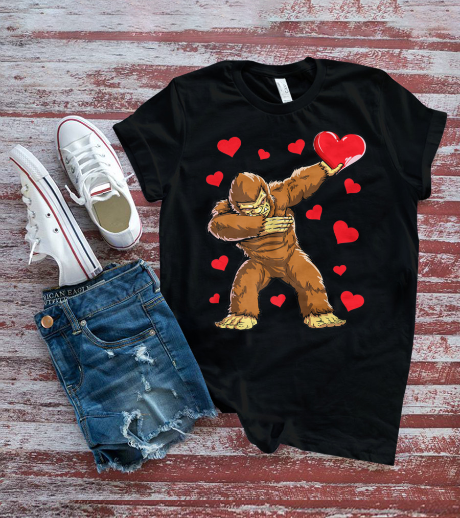 Dabbing Bigfoot With Heart Valentine's Day Boys Men Love T-Shirt