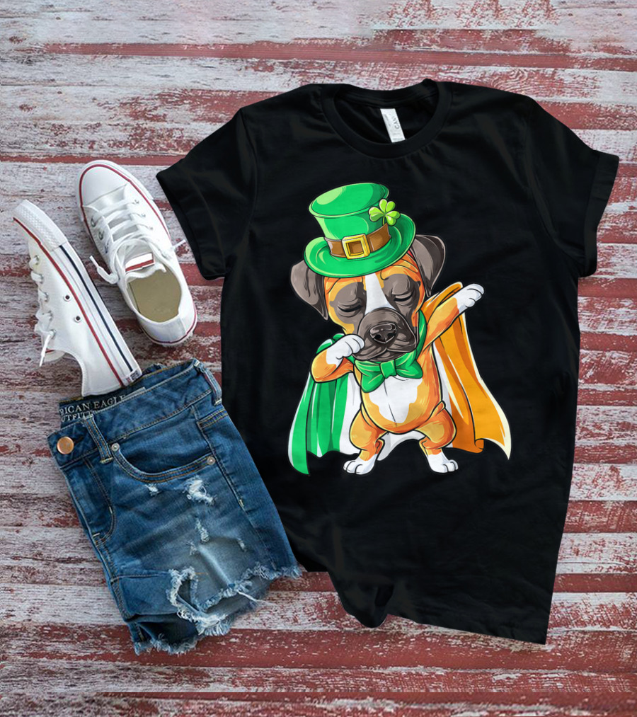 Dabbing Boxer Puppy St Patricks Day Leprechaun Costume Irish Flag T-Shirt